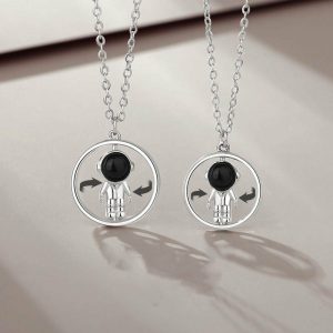 Mens/Womens Necklaces & Pendants | Silver Spaceman Spinner Couple Necklace Jewelry Mens