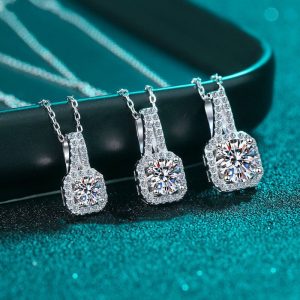 Womens Necklaces & Pendants | Moissanite Halo Wedding Necklace Jewelry Necklaces & Pendants